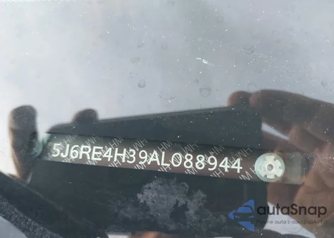 2010 Honda Cr-V Lx z USA, uszkodzony, nr VIN 5J6RE4H39AL088944